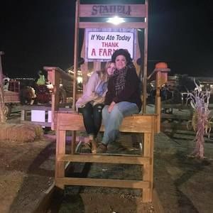 Meet your Posher, Becky